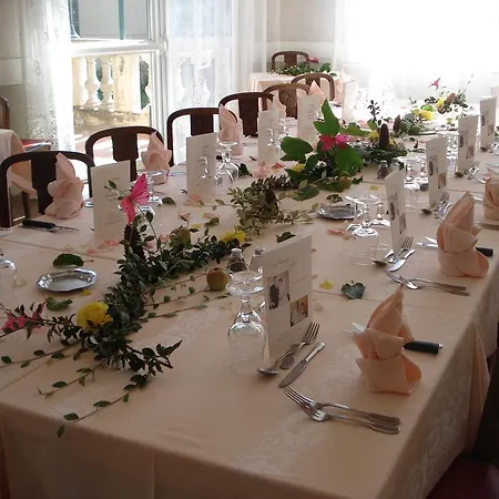 Hotel Castel Regina Châtel-Guyon