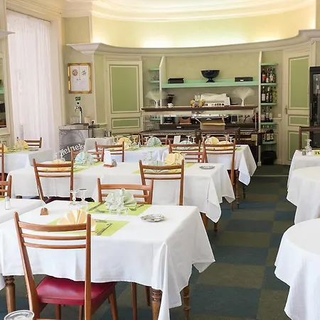 Castel Regina 2* Châtel-Guyon