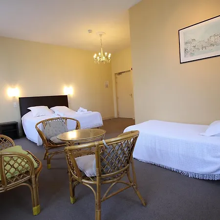 Hotel Castel Regina Châtel-Guyon