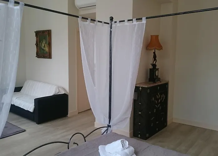 Hotel Castel Regina 2*