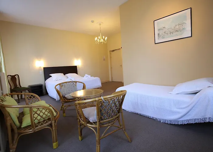 Hotel Castel Regina Châtel-Guyon